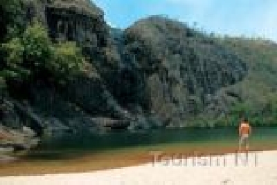 Gunlom Falls-NT KAK Gunlom 6.jpg